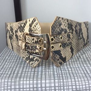 💜One Day Sale💜Bebe Belt